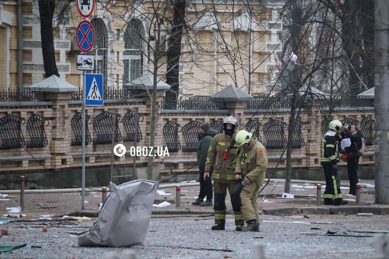 Damaged buildings and broken windows: consequences of the Russian shelling of Kyiv in the Holosiivskyi district. Photo report and video