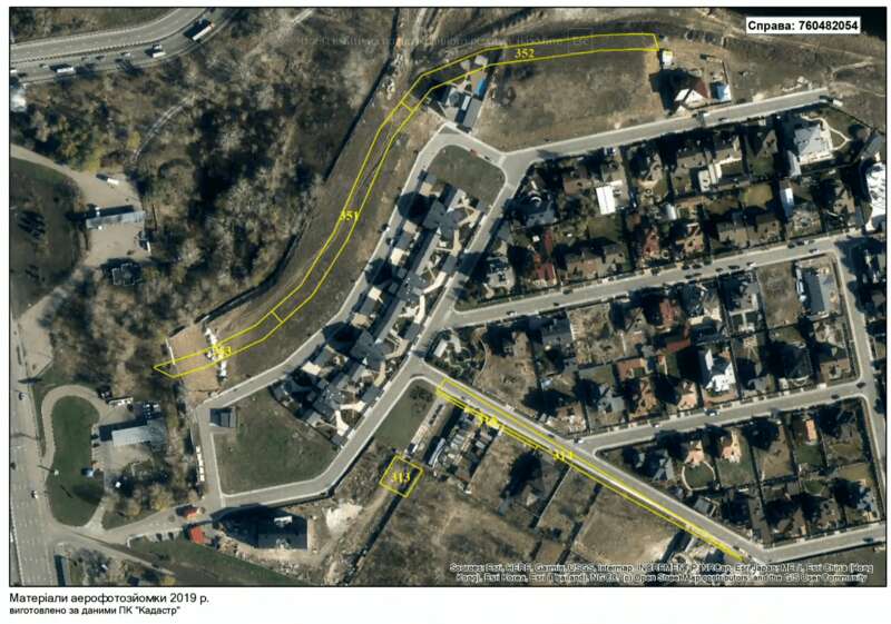 Заради еліти: Київрада поновила оренду землі біля скандального котеджного містечка “Коник” dqxikeidqxitkant