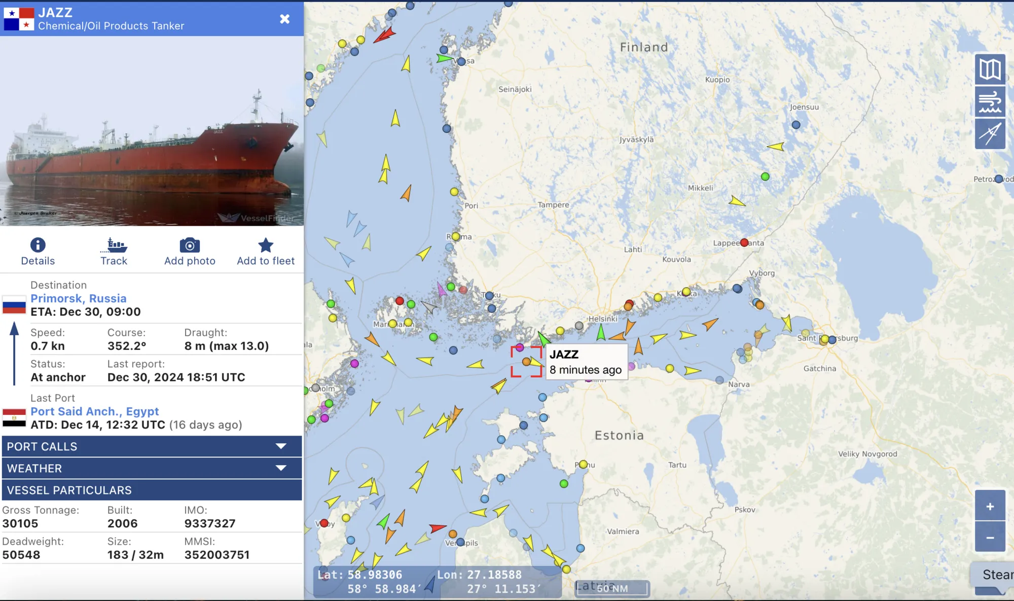 Біля берегів Фінляндії зупинився танкер, що прямував до Росії: у чому причина