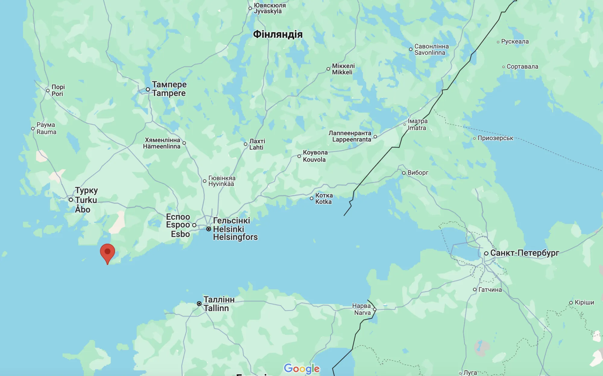 Біля берегів Фінляндії зупинився танкер, що прямував до Росії: у чому причина