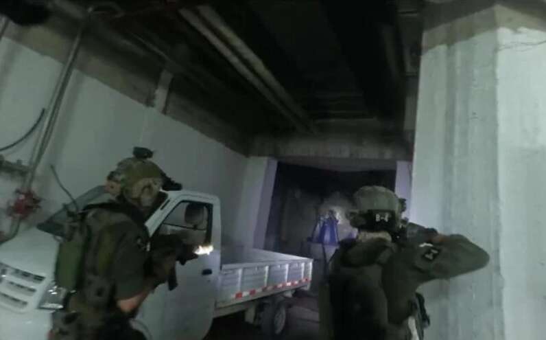 Ізраїль провів масштабний рейд на іранський ракетний завод у Сирії: було задіяно 100 винищувачів і 120 військових dqxikeidqxitkant