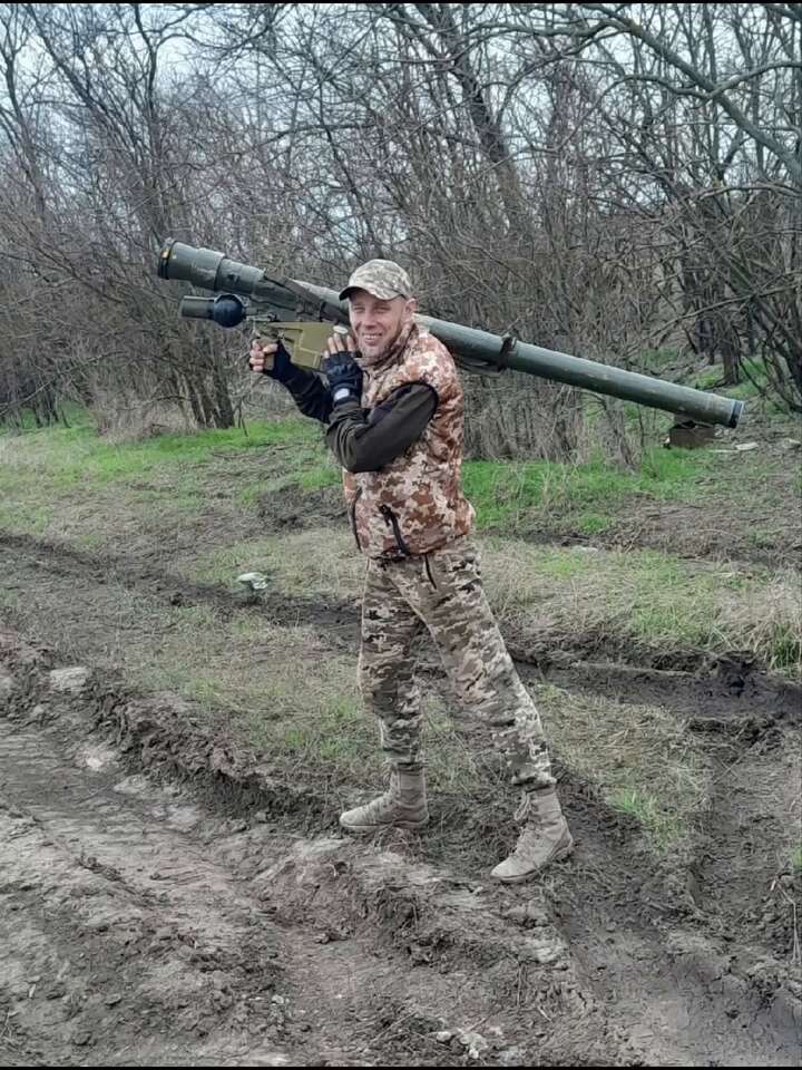 Батька не дочекались дві донечки: на Луганщині загинув воїн з Кривого Рогу, який пішов на фронт добровольцем. Фото