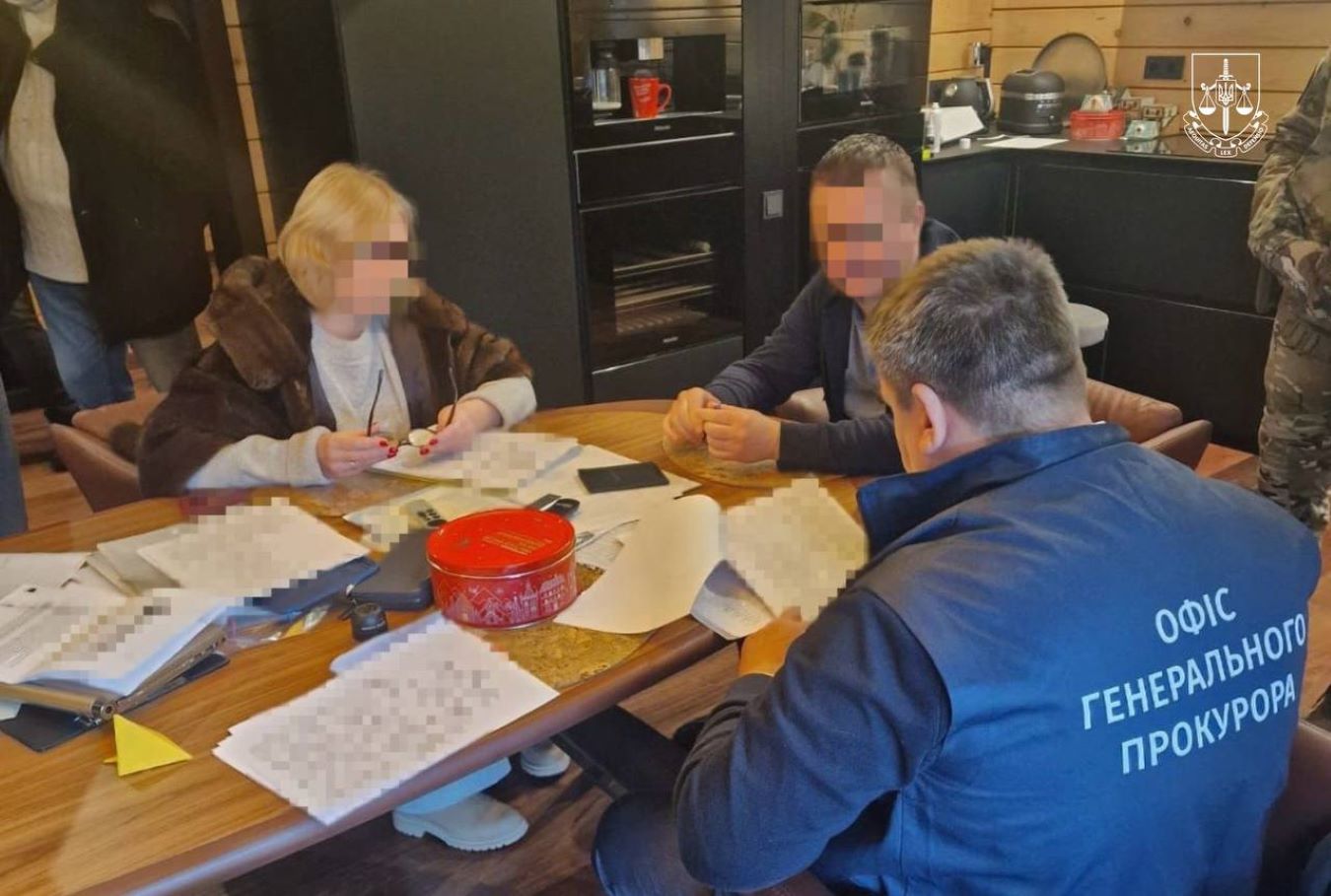 A motion has been submitted to the High Council of Justice seeking consent for detention and temporary suspension of the judge from administering justice. dqxikeidqxitkant