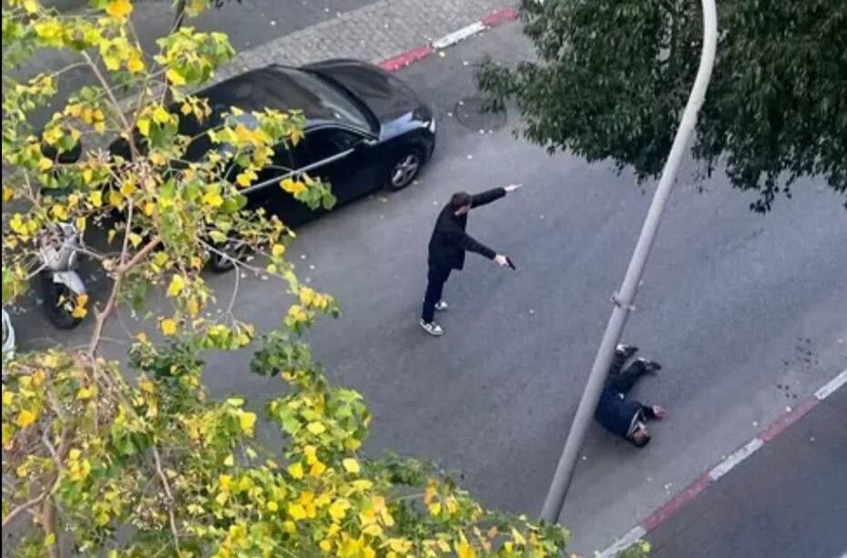 В Тель-Авиве палестинец с ножом напал на прохожего: полиция подозревает теракт. Фото и видео dqxikeidqxitkant
