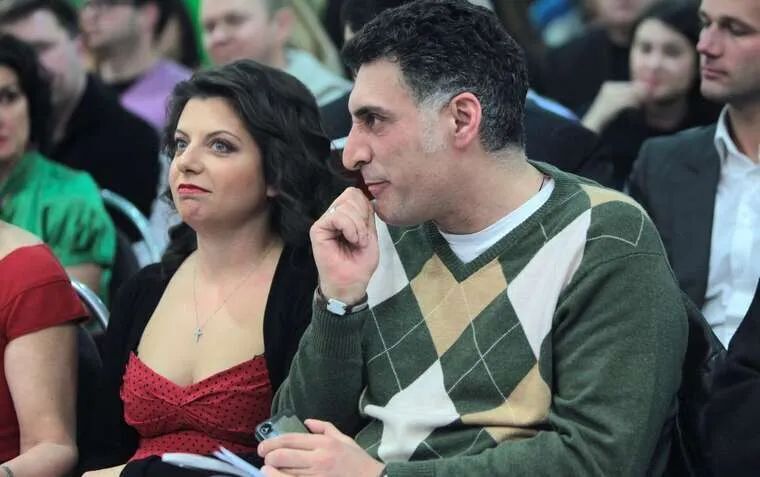 Хотел войти в Киев, но оказался в реанимации: пропагандистка Симоньян рассказала, в каком состоянии её муж после клинической смерти dqxikeidqxitkant