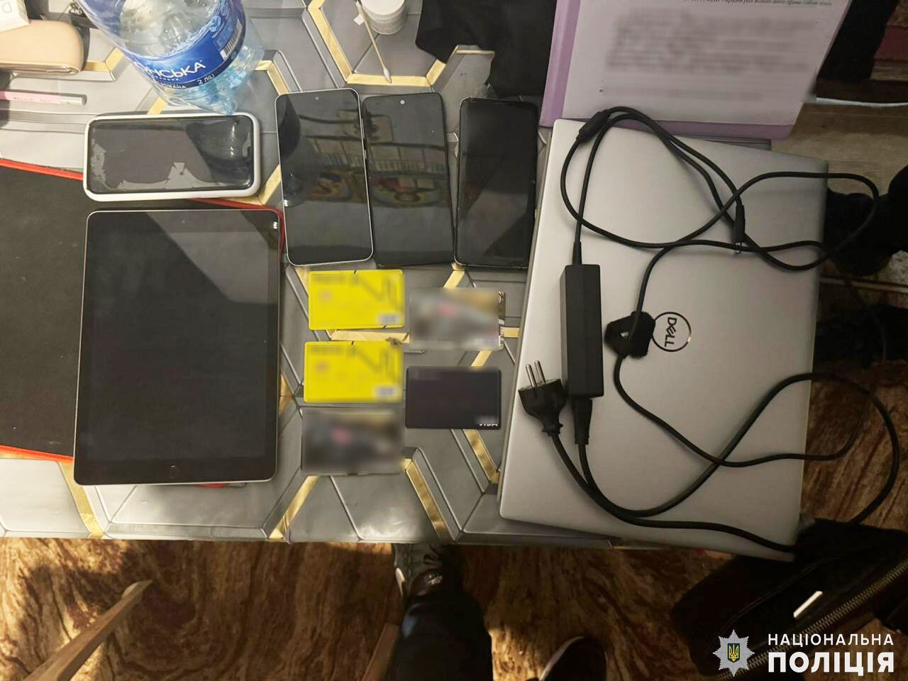 Вимагали грошову допомогу