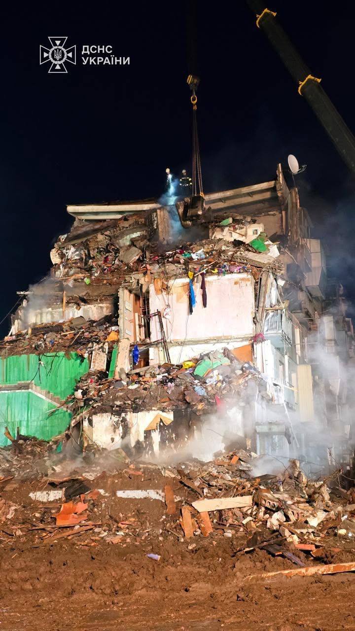 У Полтаві знову зросла кількість загиблих через російський удар по будинку dqxikeidqxitkant