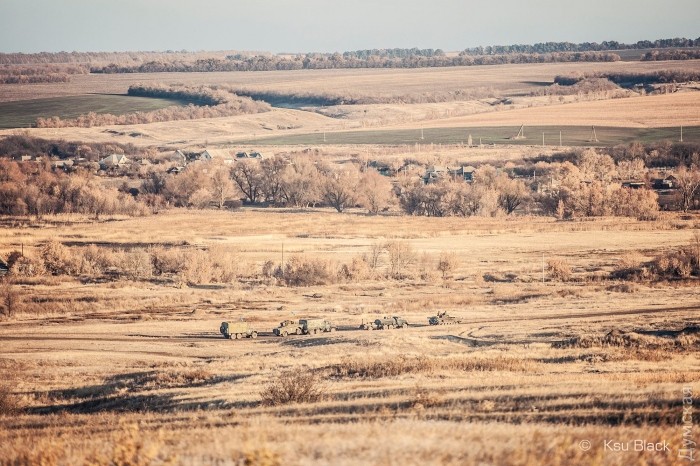 Это был один из последних солнечных деньков. Бригада как раз успела дойти по сухому