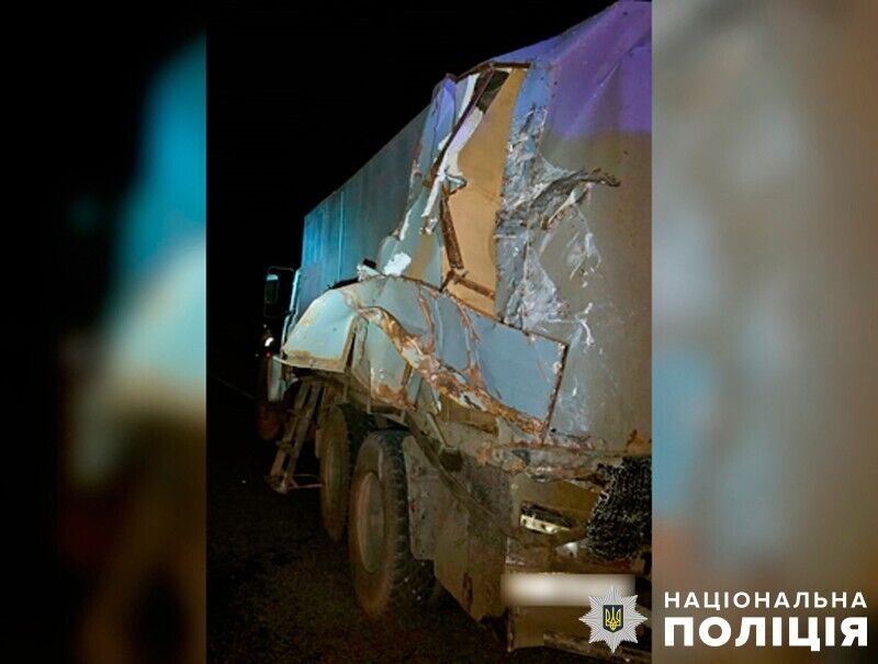 На Полтавщині маршрутка зіткнулася з вантажівкою, є загиблий. Фото
