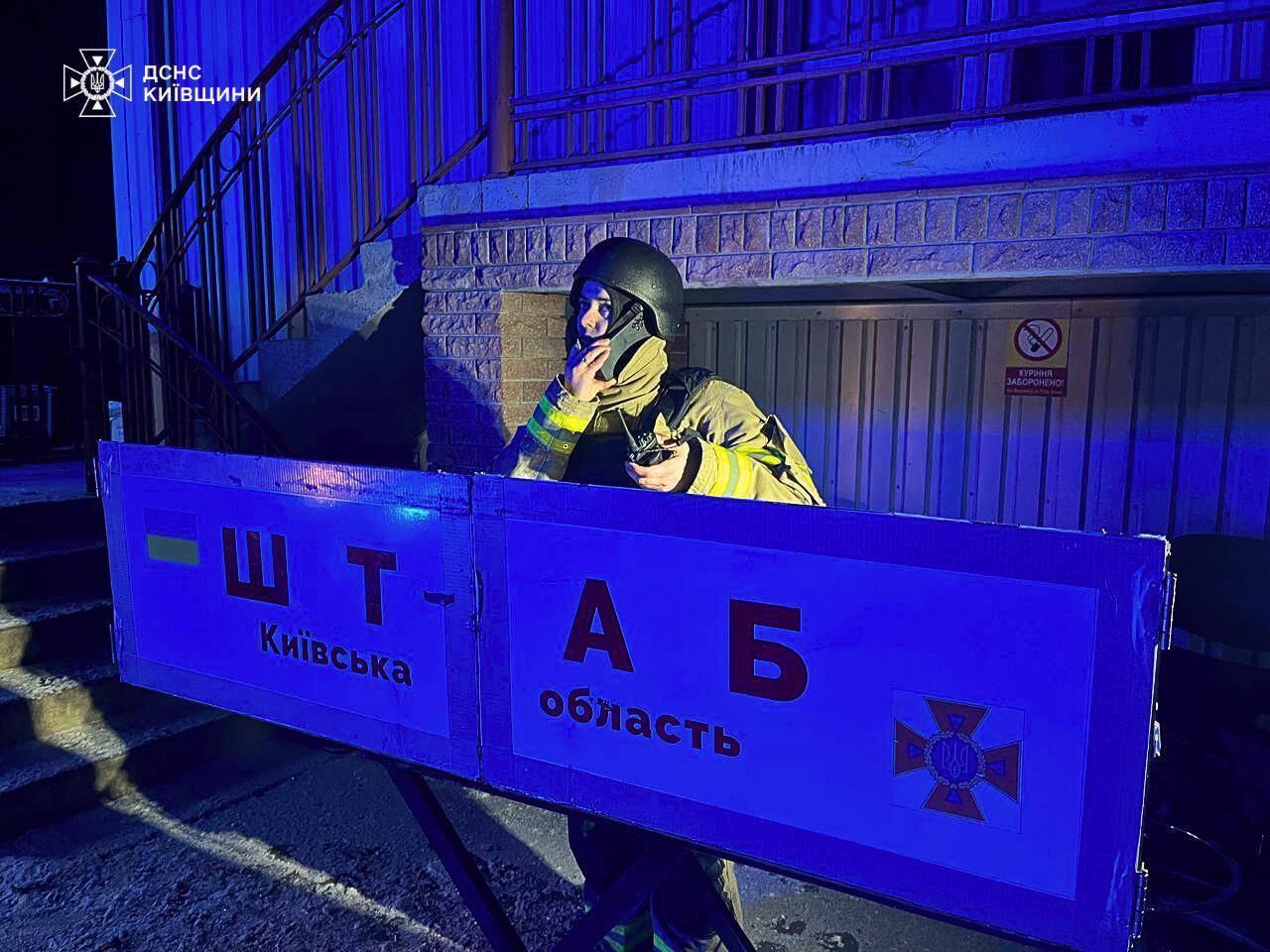 Buildings damaged and fires in several areas, one injured: consequences of the Russian attack on Kyiv region. Photo dqxikeidqxiqqeant