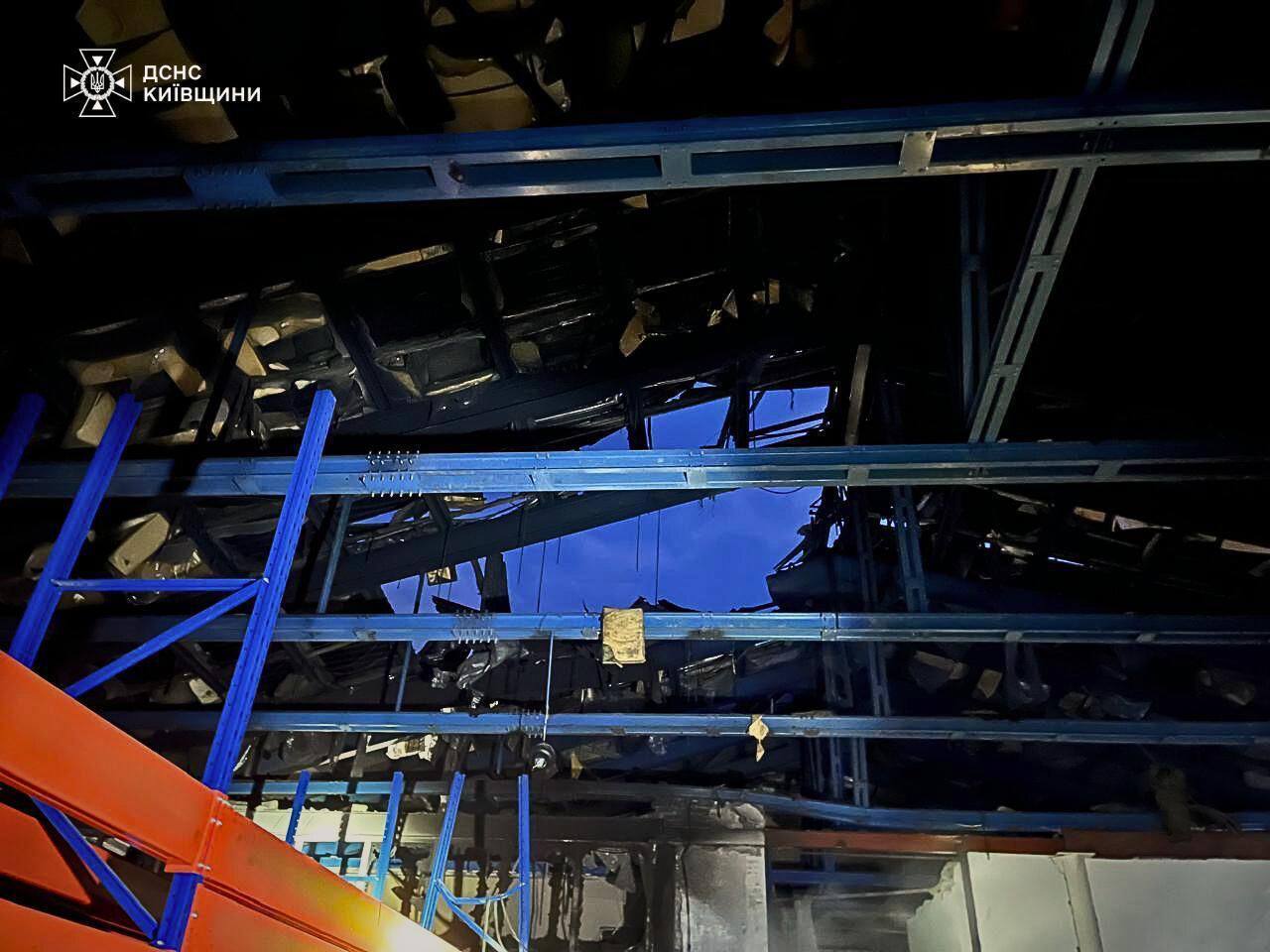 Buildings damaged and fires in several areas, one injured: consequences of the Russian attack on Kyiv region. Photo