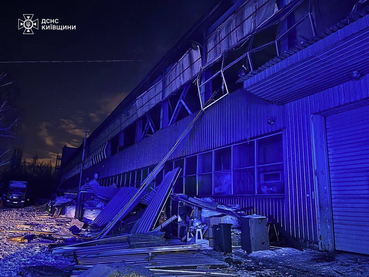 Buildings damaged and fires in several areas, one injured: consequences of the Russian attack on Kyiv region. Photo