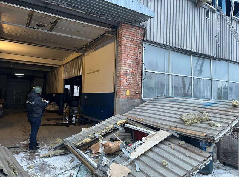 Buildings damaged and fires in several areas, one injured: consequences of the Russian attack on Kyiv region. Photo