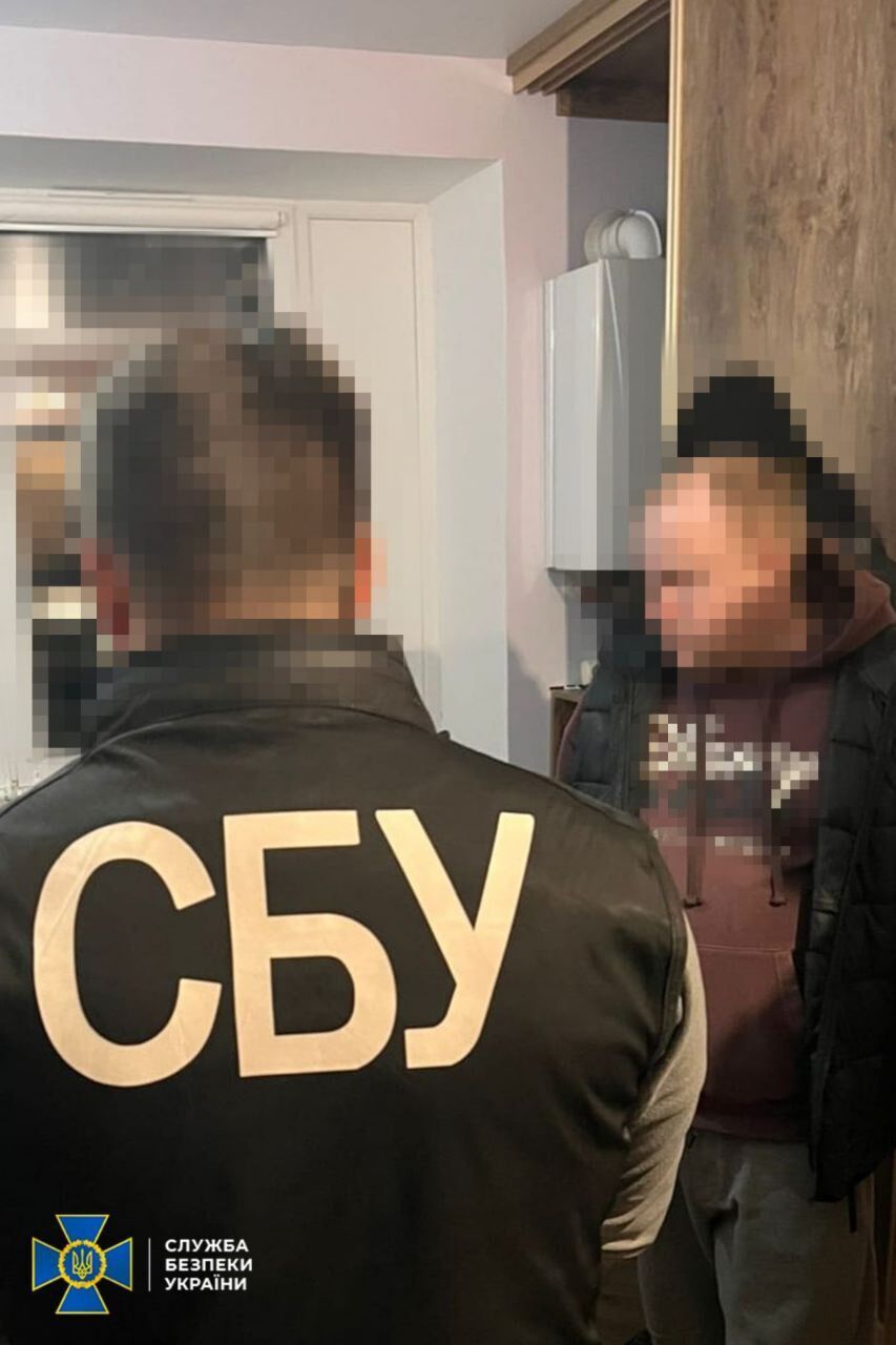 СБУ затримала ’крота’ ФСБ, який коригував удари по Хмельниччині. Фото dqxikeidqxitkant