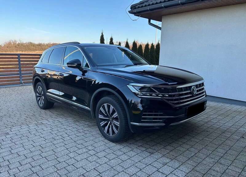 Car of the same brand as the prosecutor’s