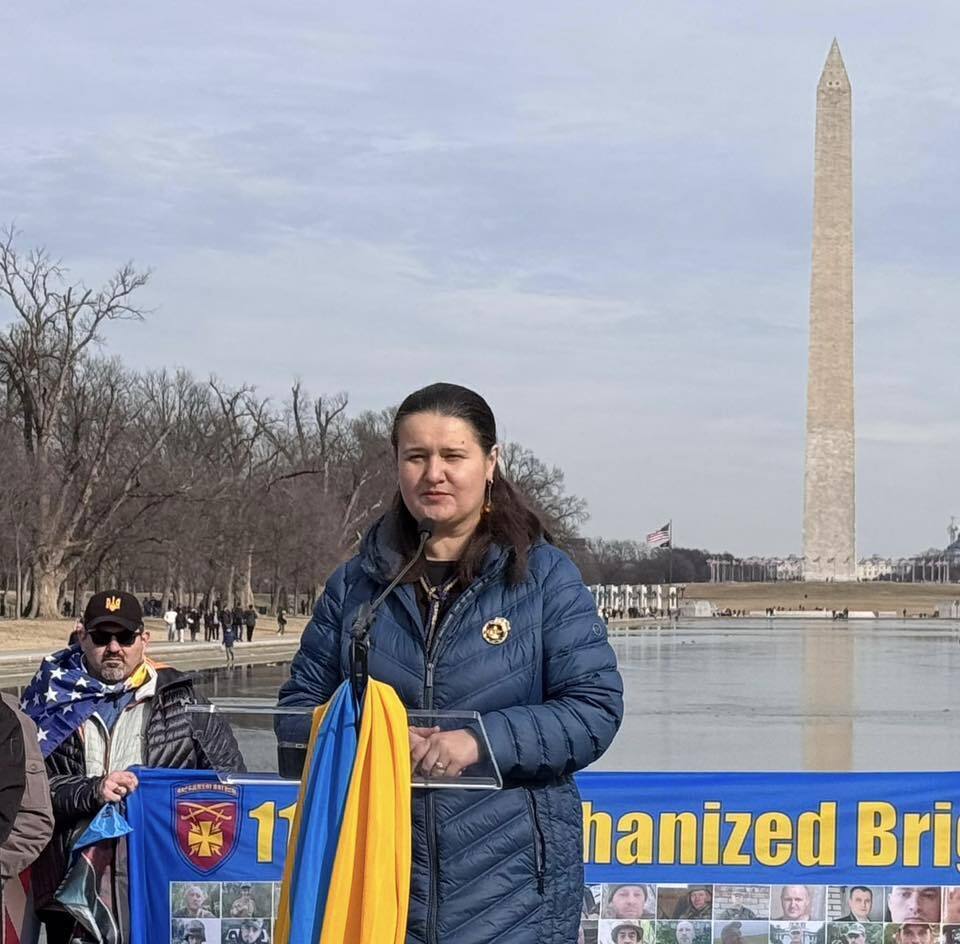 У Вашингтоні відбувся мітинг на підтримку України. Фото і відео