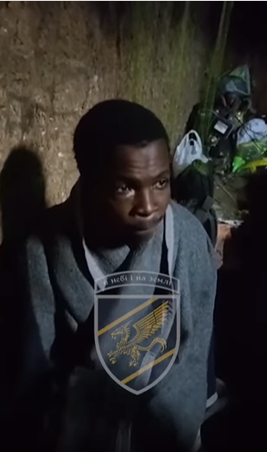 Українські захисники взяли в полон окупанта родом із Західної Африки. Відео dqxikeidqxiqqeant