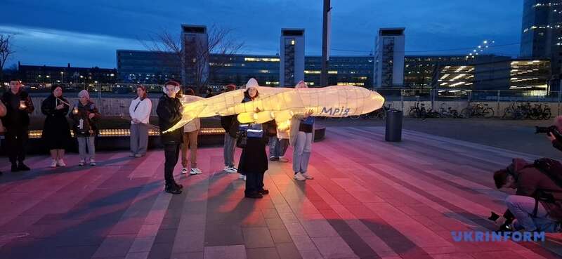 :   dqxikeidqxiqqeant