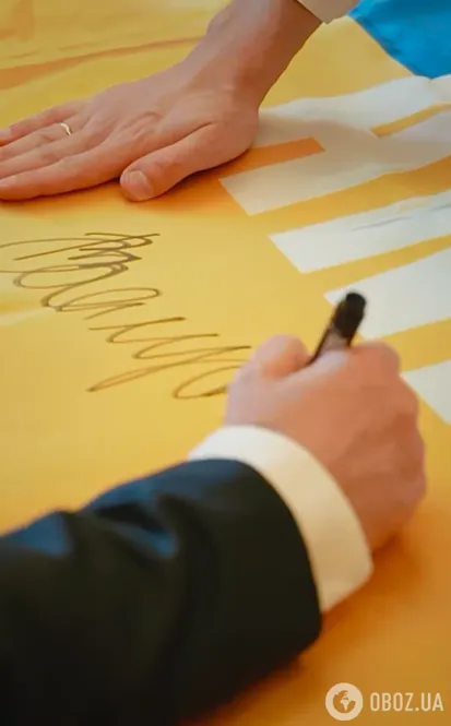 АНТИТІЛА розкрили подробиці зустрічі з Залужним у Лондоні: мали тривалу і серйозну розмову dqxikeidqxiqqeant