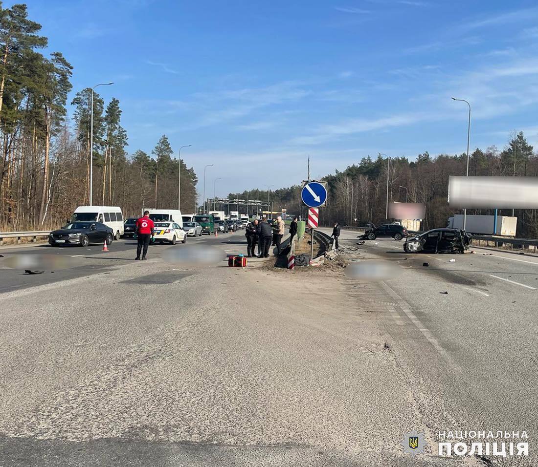 На Житомирщине в ДТП погибло трое людей, еще четверо пострадали: появились подробности. Фото