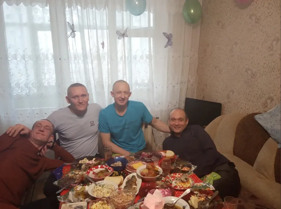 Мама втратила другого сина: у Добропіллі на Донеччині росіяни вбили гірничого рятувальника Віталія Коляду