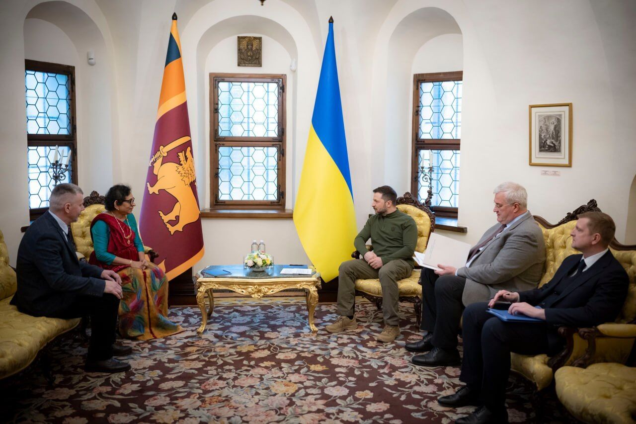 The embassies of two more countries have started operations in Ukraine: Zelensky received credentials. Photo and video