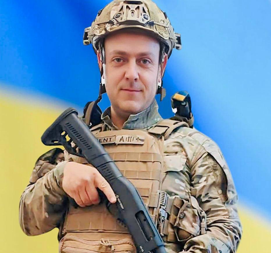 Небесний стрій Героїв поповнився: на фронті загинув військовий із Київщини Максим Цегельник. Фото dqxikeidqxiqqeant