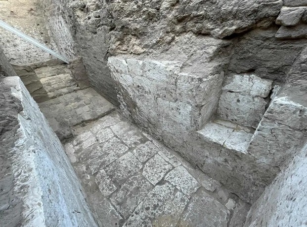 Дослідники кажуть, що поховання, ймовірно, належало правителю з роду правителів dqxikeidqxitkant