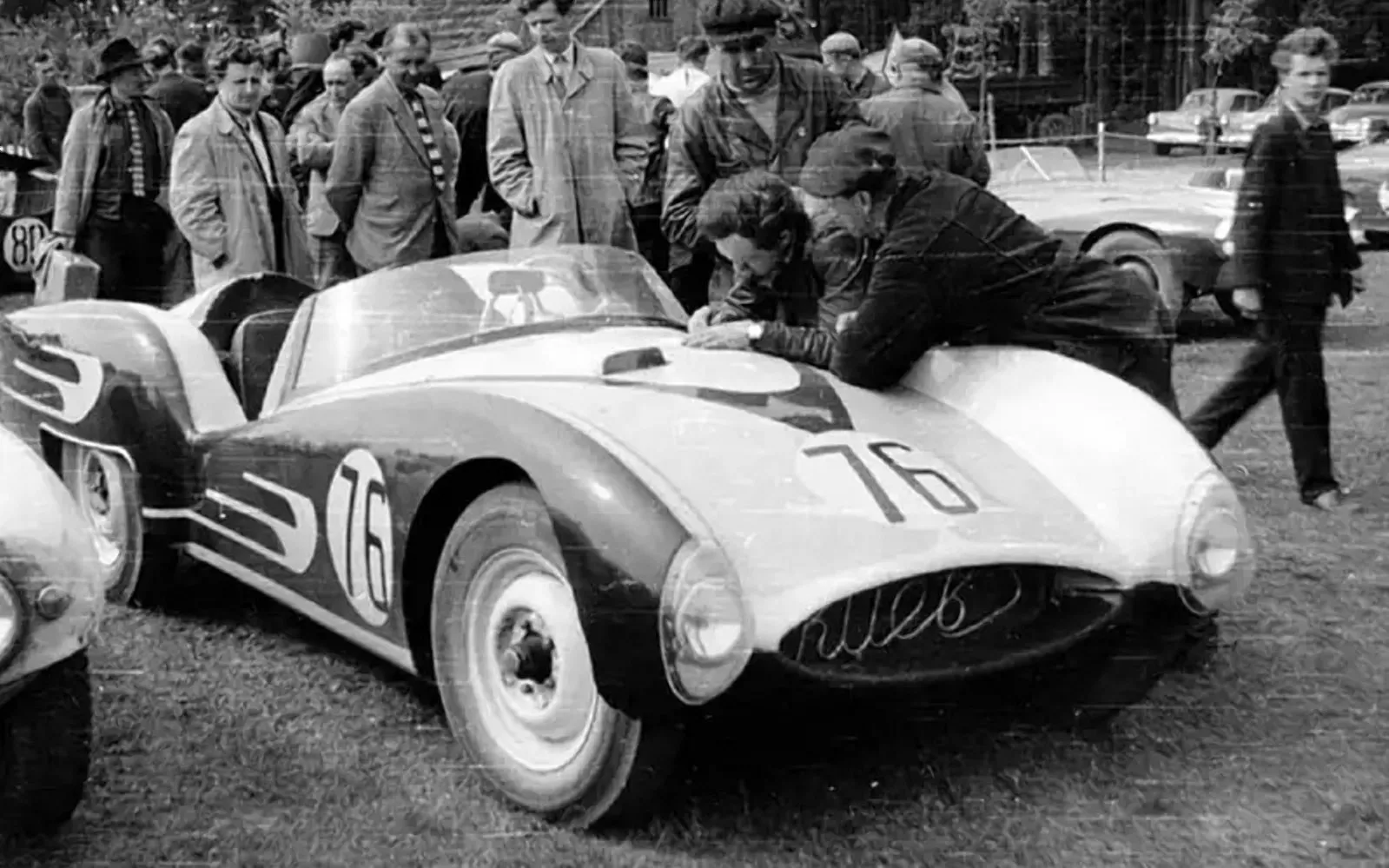 У Мережі показали український спорткар Київ радянського періоду У Мережі показали український спорткар Київ радянського періоду - today.ua dqxikeidqxiqqeant