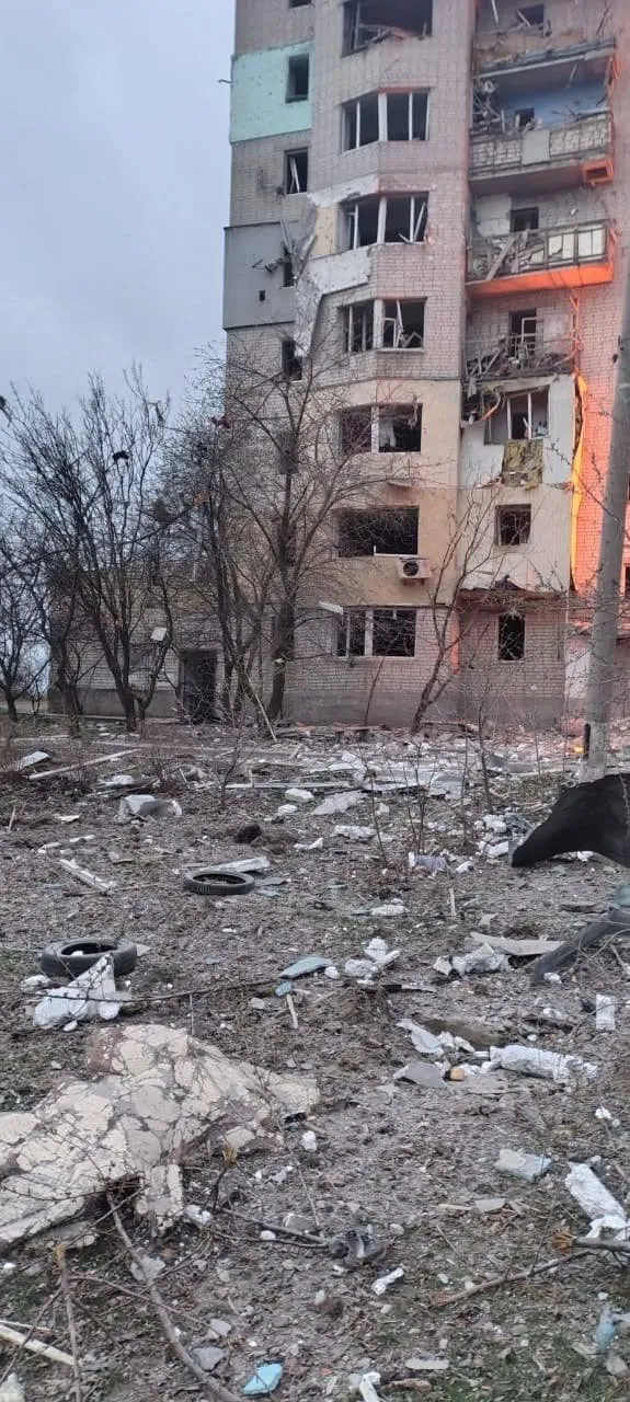 The occupiers struck Kupiansk with a GAB, hitting a multi-story building. Photo