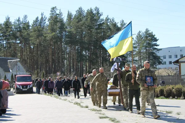 У Волинській області попрощалися з Героєм Антоном Суліковським (фото)