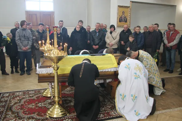 У Волинській області попрощалися з Героєм Антоном Суліковським (фото)