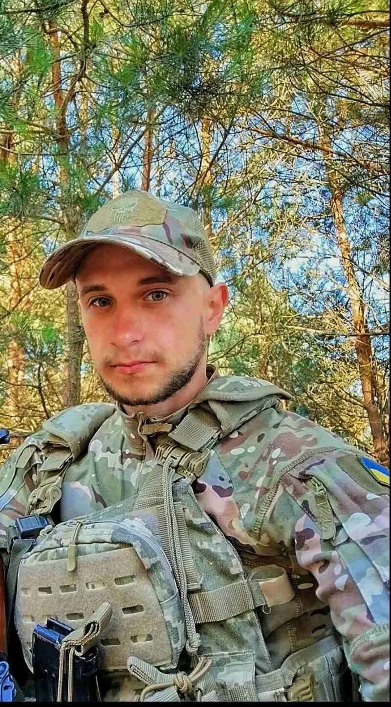 Община в трауре: на Львовщине попрощались со двоюродными братьями-Героями. Фото