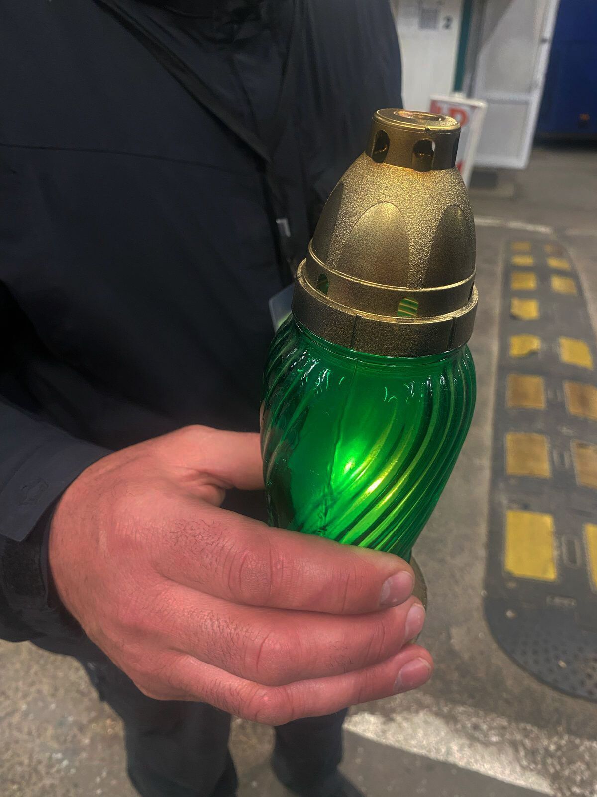 В Украину на Пасху привезли Благодатный огонь. Первые фото