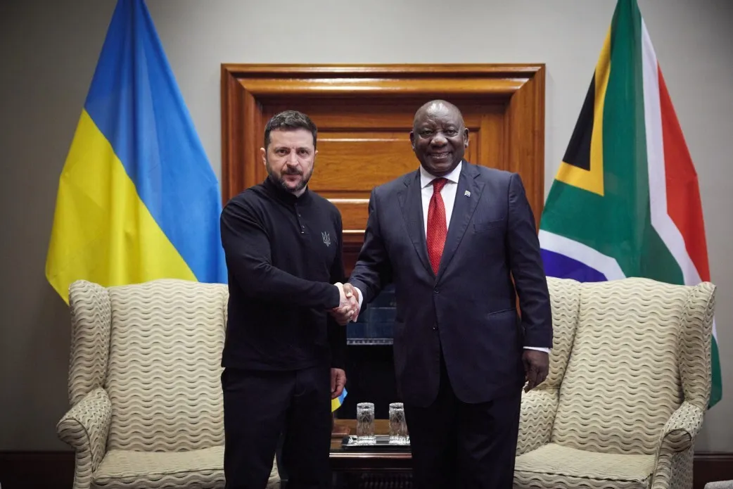 Єдиний шлях до миру – через дипломатію: Рамафоса висловився щодо війни в Україні та пояснив, чому візит Зеленського в ПАР – історичний dqxikeidqxitkant