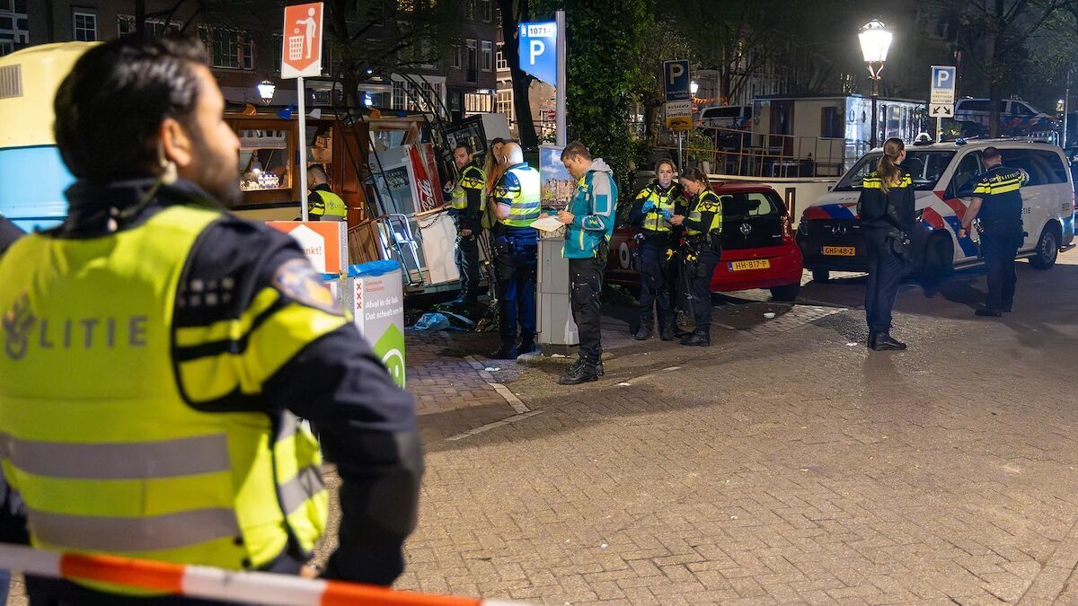 В Амстердаме группа подростков устроила резню на улице, ранены трое прохожих: все подробности
 dqxikeidqxitkant