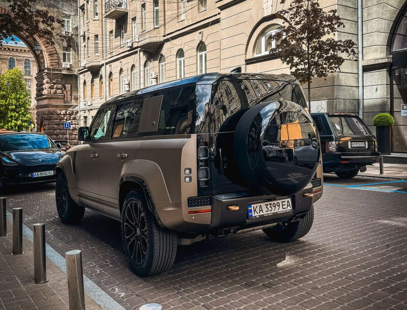 Land Rover Defender, Land Rover Defender OCTA,  Land Rover Defender dqxikeidqxitkant