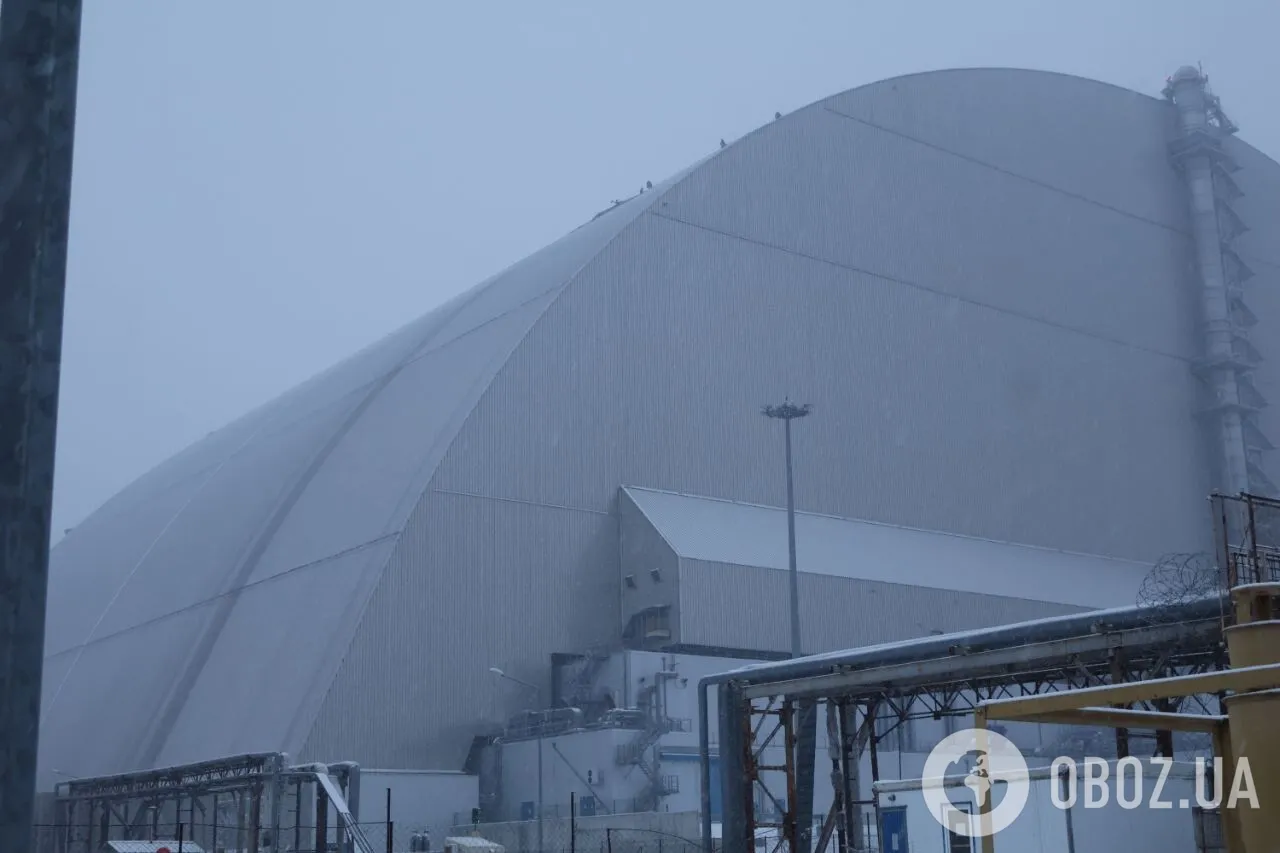 330 holes found on Chernobyl Shelter after drone attack in February - IAEA dqxikeidqxitkant