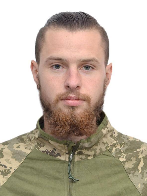 Герой вернулся на щите: в Киевской области попрощаются с военным Юрием Харченко. Фото dqxikeidqxiqqeant