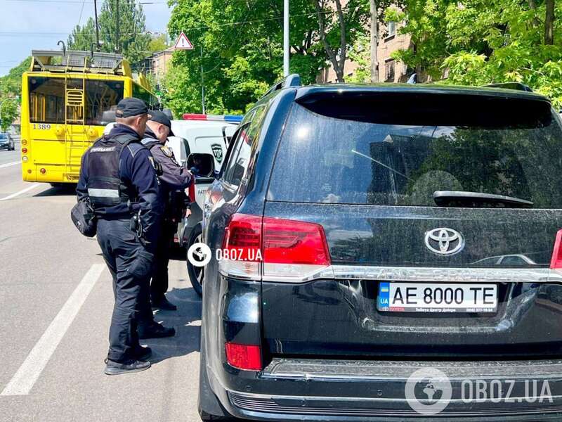 В Киеве полиция остановила и изъяла авто криминального авторитета dqxikeidqxiqqeant