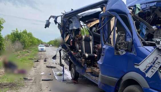 Враг атаковал рейсовый автобус возле Белополья - девять погибших, есть раненые dqxikeidqxitkant