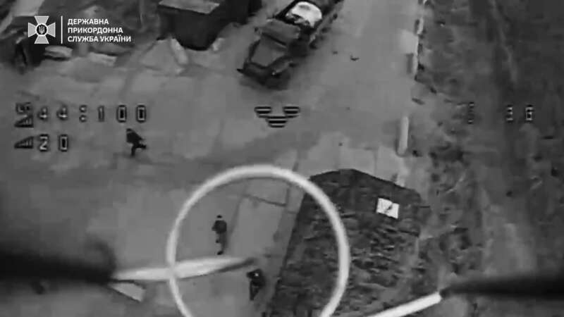 У ворога мінус БМП, танк і десятки авто: прикордонники показали точну роботу на Куп’янському напрямку. Відео dqxikeidqxiqqeant