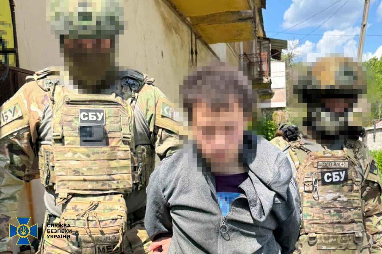 Діяли окремо: СБУ викрила агентурну мережу ФСБ, яка наводила російські удари на Костянтинівку. Фото dqxikeidqxitkant