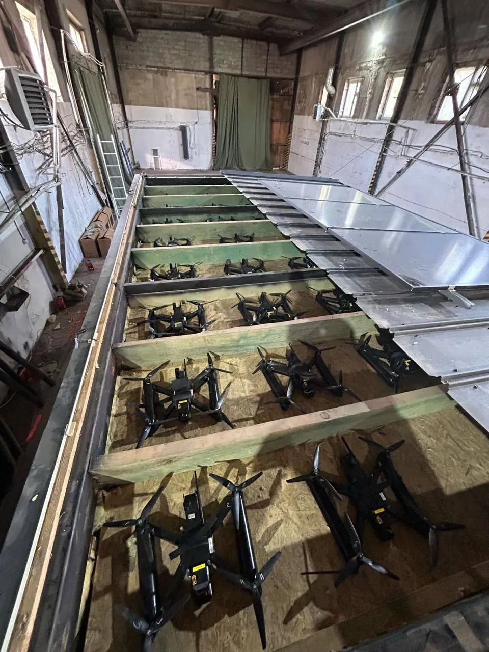 UAV dqxikeidqxitkant