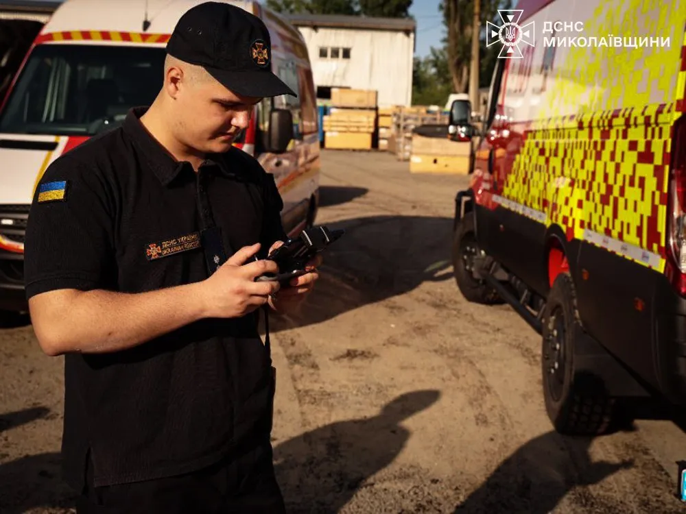 Армия России атаковала Николаевщину двумя ракетами: возник масштабный пожар. Фото