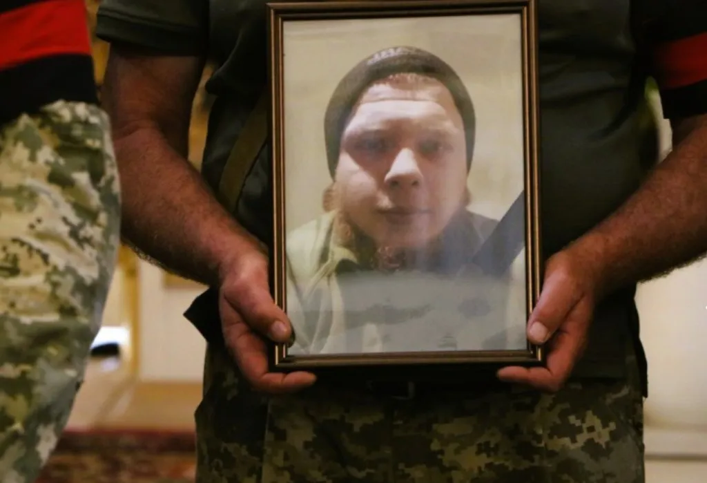       24 :      .    dqxikeidqxiqxxant