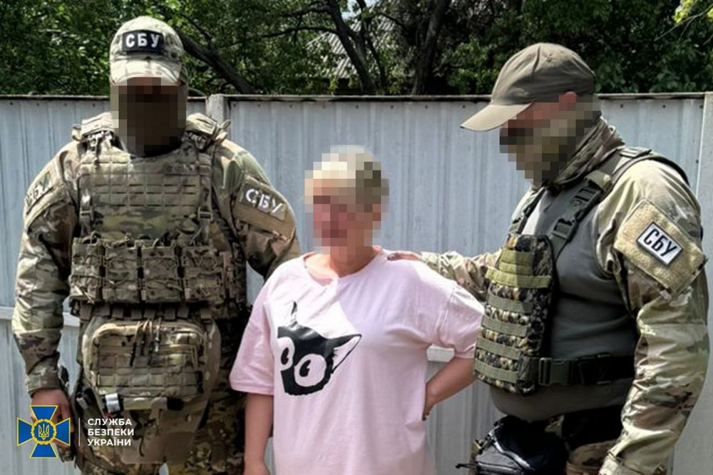 Продавщица и коммунальница корректировали удары врага по Донецкой области