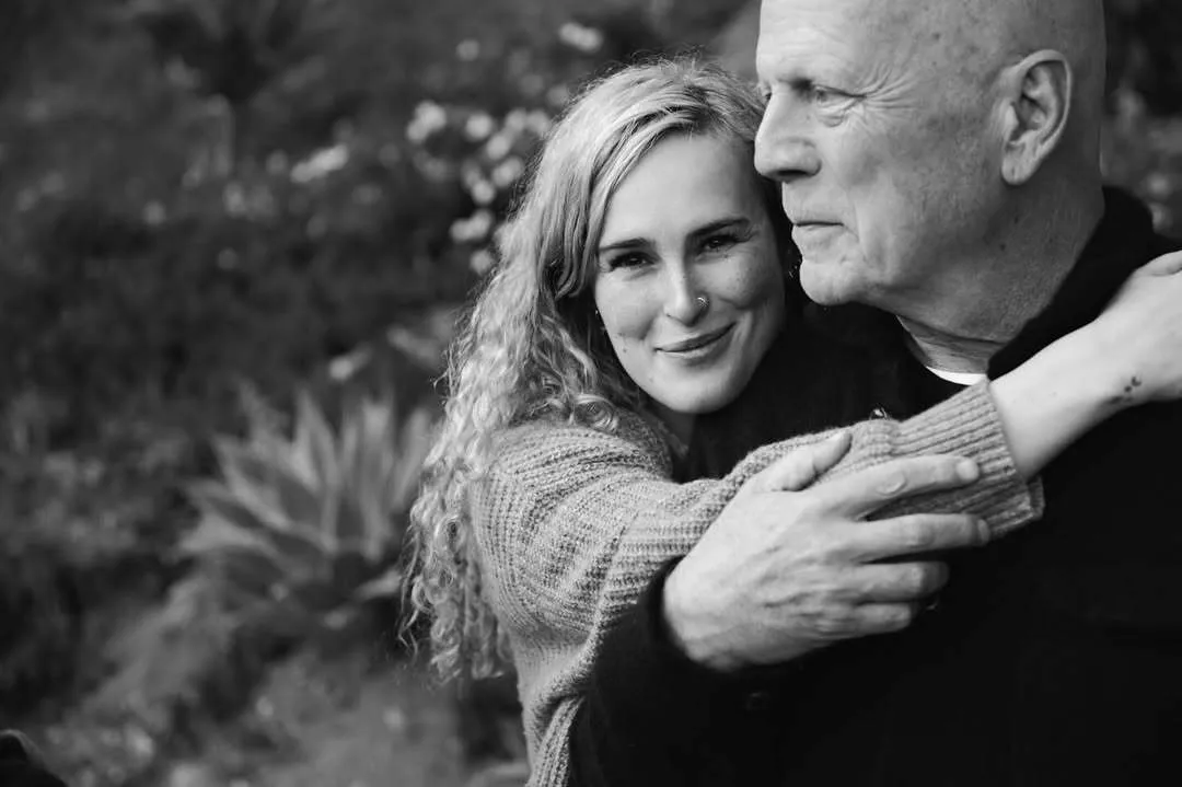 Дружина невиліковно хворого Брюса Вілліса показала рідкісне фото