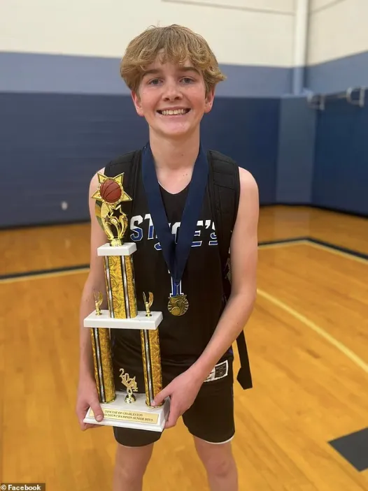 В США подросток умер через несколько дней после заражения редкой бактериальной инфекцией: медики выступили с предупреждением dqxikeidqxitkant