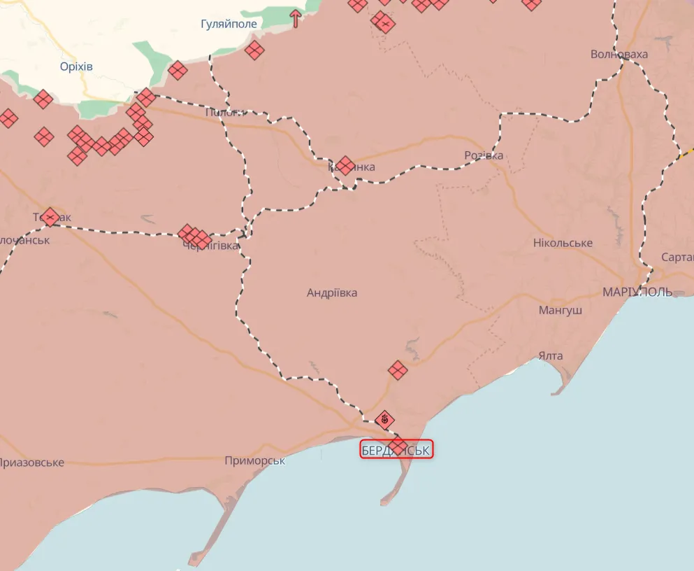 Когда-то там бурлила жизнь: в сети показали, как выглядят пляжи оккупированного Бердянска. Фото